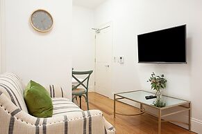 Funky Inner West Studio With Private Patio