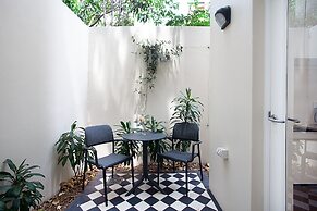Funky Inner West Studio With Private Patio