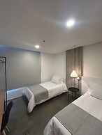AKELA 30 HOTEL