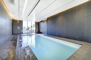Modern 1-bed Apartment With Parking