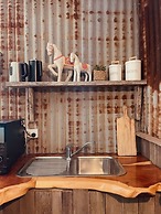 Charming 1-bed Farm Cabin With Wood Fire