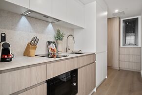 Bright Studio Stay in North Fremantle With Views