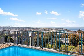 Bondi Studio Apartment With Pool & Rooftop Views