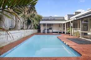 5-bed Haven With Pool Minutes From Beaches