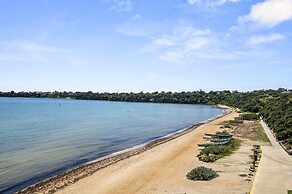 5-bed Haven With Pool Minutes From Beaches