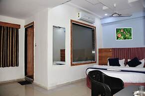 HOTEL DIVYA PALACE
