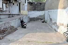 HOTEL DIVYA PALACE