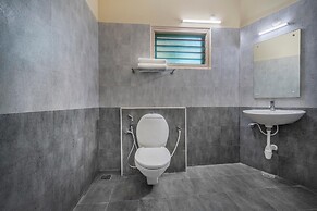 Hotel Sadhabishegam