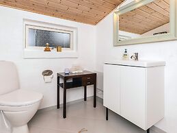4 Star Holiday Home in Hals
