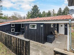 4 Star Holiday Home in Hals