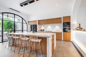 Bianca Villa by Betterplace