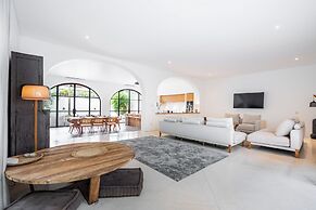 Bianca Villa by Betterplace