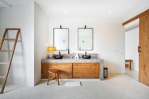 Bianca Villa by Betterplace