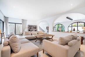 Bianca Villa by Betterplace