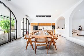 Bianca Villa by Betterplace