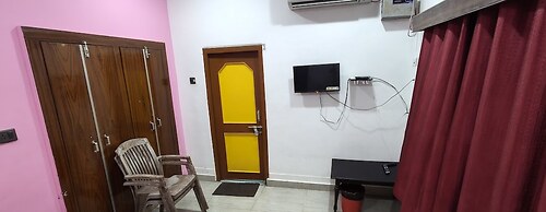 Avantika Hotel