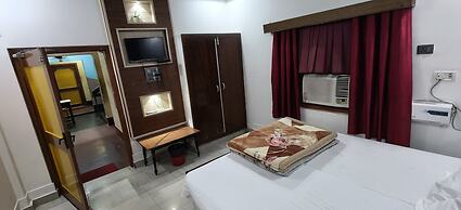 Avantika Hotel
