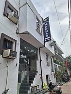 Madhav Inn Lucknow