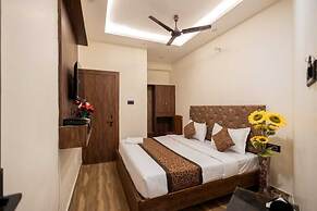 Hotel Kamal Palace Lucknow