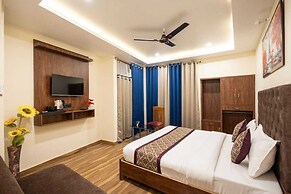 Hotel Kamal Palace Lucknow