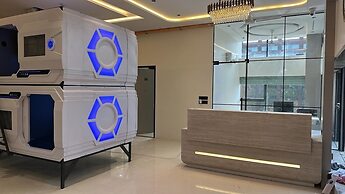 Nano Pod Hotel