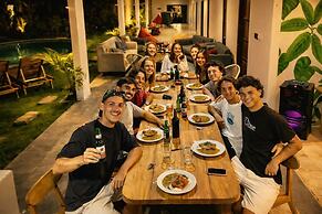 Wanderlust Hostel Kuta Mandalika