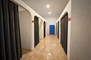 Wanderlust Hostel Kuta Mandalika