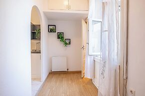 Comfy 2BR Apt Long Stay Matzleinsdorfer