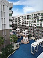 Luxurious Pattaya Apartment With Pool Access