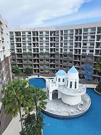 Luxurious Pattaya Apartment With Pool Access