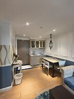 Seven Seas Cote Apartment