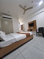 HOTEL HEAVEN