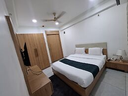 HOTEL HEAVEN