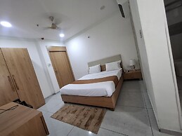 HOTEL HEAVEN