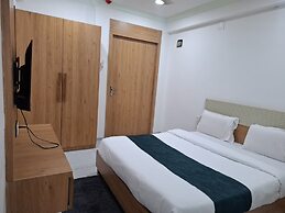 HOTEL HEAVEN