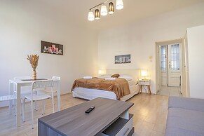 1BR Apt Smart TV Fully Equipped Longstay