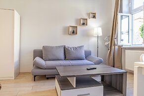 1BR Apt Smart TV Fully Equipped Longstay