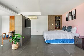 Ghana Inn