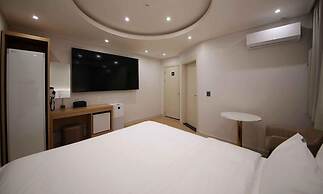 Hey Jecheon Hotel