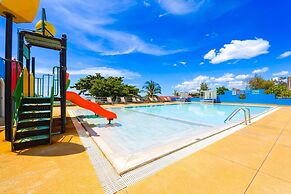 Beachfront Studio Condo-Seaview BW1