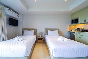 Beachfront Studio Condo-Seaview BW1