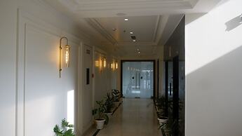 THE HOLY AWADH HOTEL
