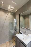 Noima Luxury Suites