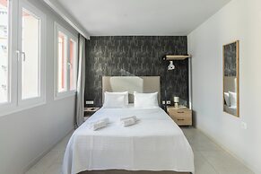 Noima Luxury Suites