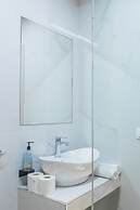 Noima Luxury Suites