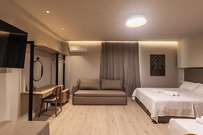 Noima Luxury Suites