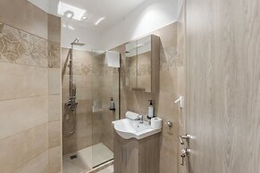 Noima Luxury Suites