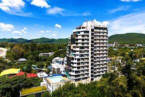 Beachfront 2 bed Condo with Seaview BW2