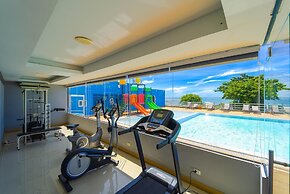 Beachfront 2 bed Condo with Seaview BW2
