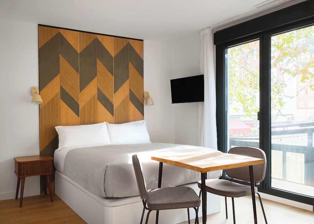 Limehome Madrid Calle de Bolivia